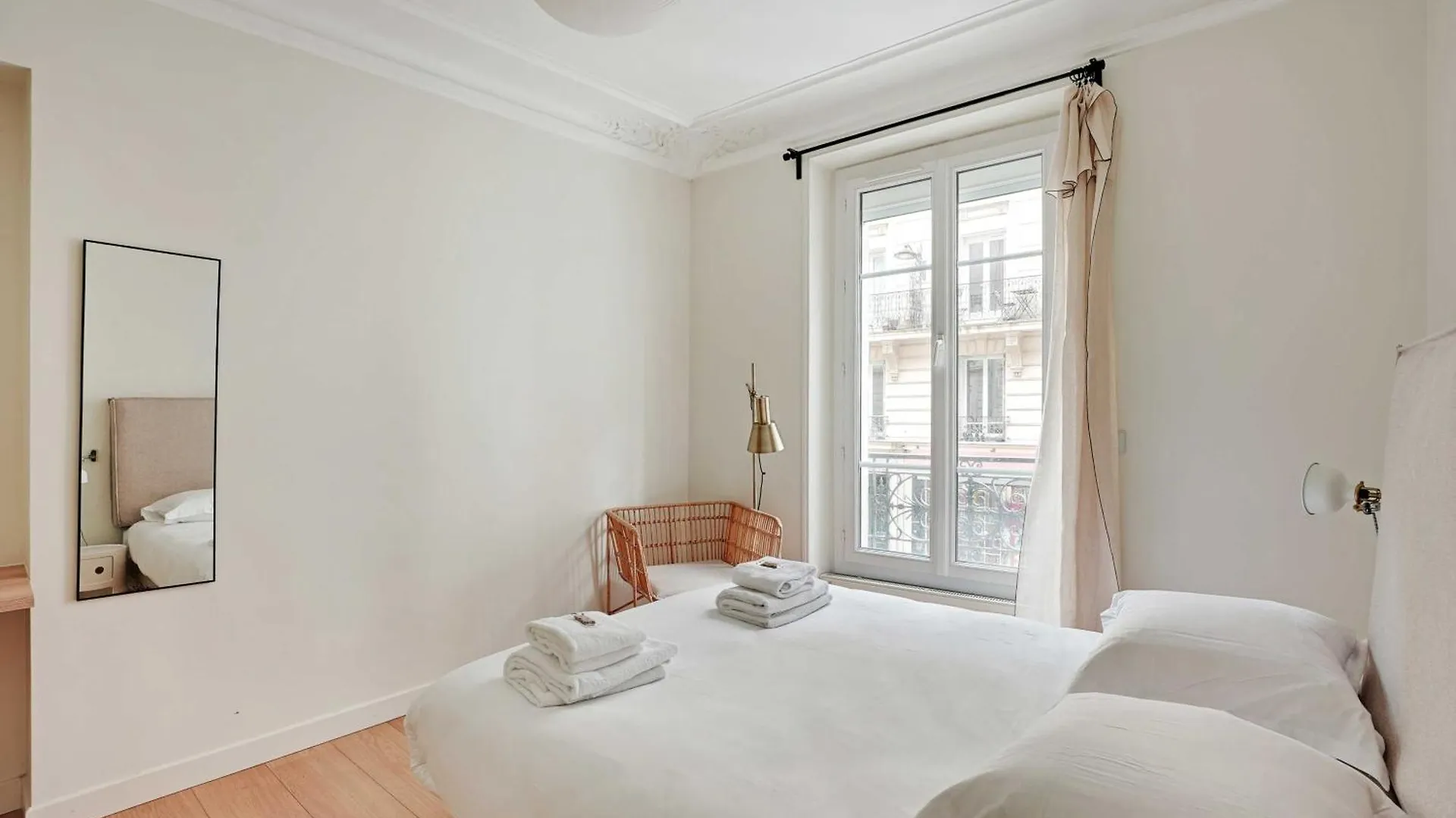 Authentic Apartment - 3Br-8P - Clignancourt Paris 0*,